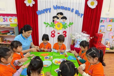 🌸 Chúc mừng Ngày Quốc tế Phụ nữ 8/3 🌸