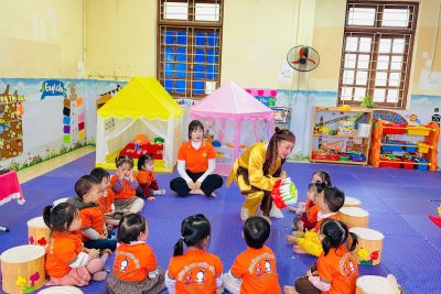 SINH HOẠT CHUYÊN MÔN THEO NGHIÊN CỨU BÀI HỌC (Tổ NT)