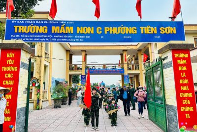 HOẠT ĐỘNG TRẢI NGHIỆM: BÉ TẬP LÀM CHIẾN SĨ